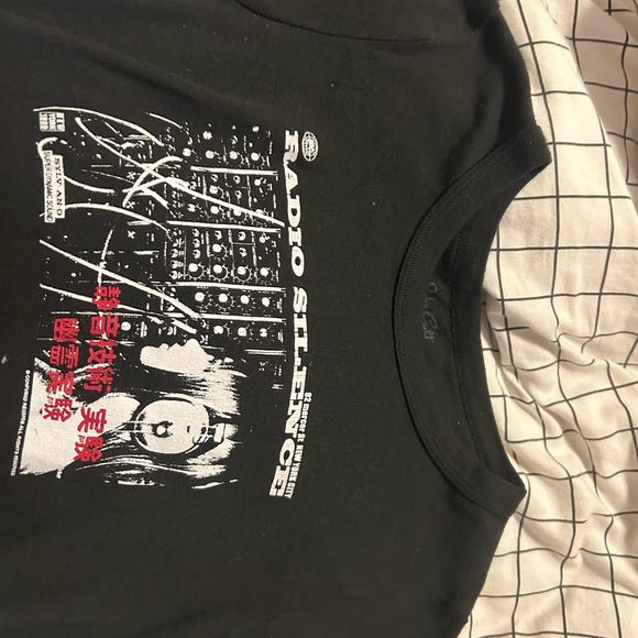 Brandy Melville tee - Picture 2 of 2